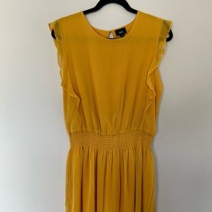 Ruffle sleeve mid length dress
